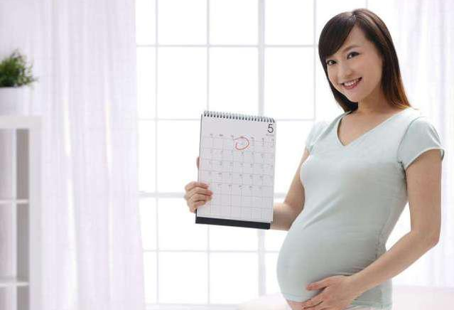 胎儿入盆体验，有孕妈说像一个东西突然下落，还有孕妈说没感觉